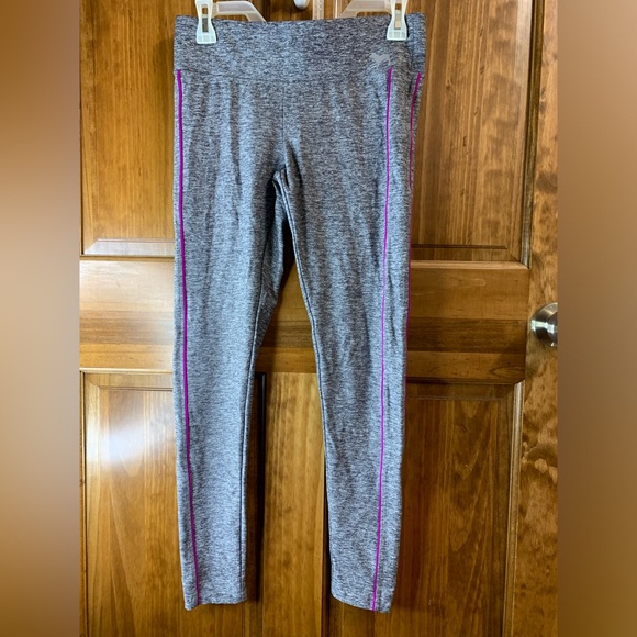 Womens size small Victoria Secret, PINK, Victoria Sport athletic leggings bundle - Picture 5 of 8